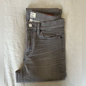 JCrew Tradwmark Lookout Gray Denim High Rise Skinny Jeans EUC size 27T